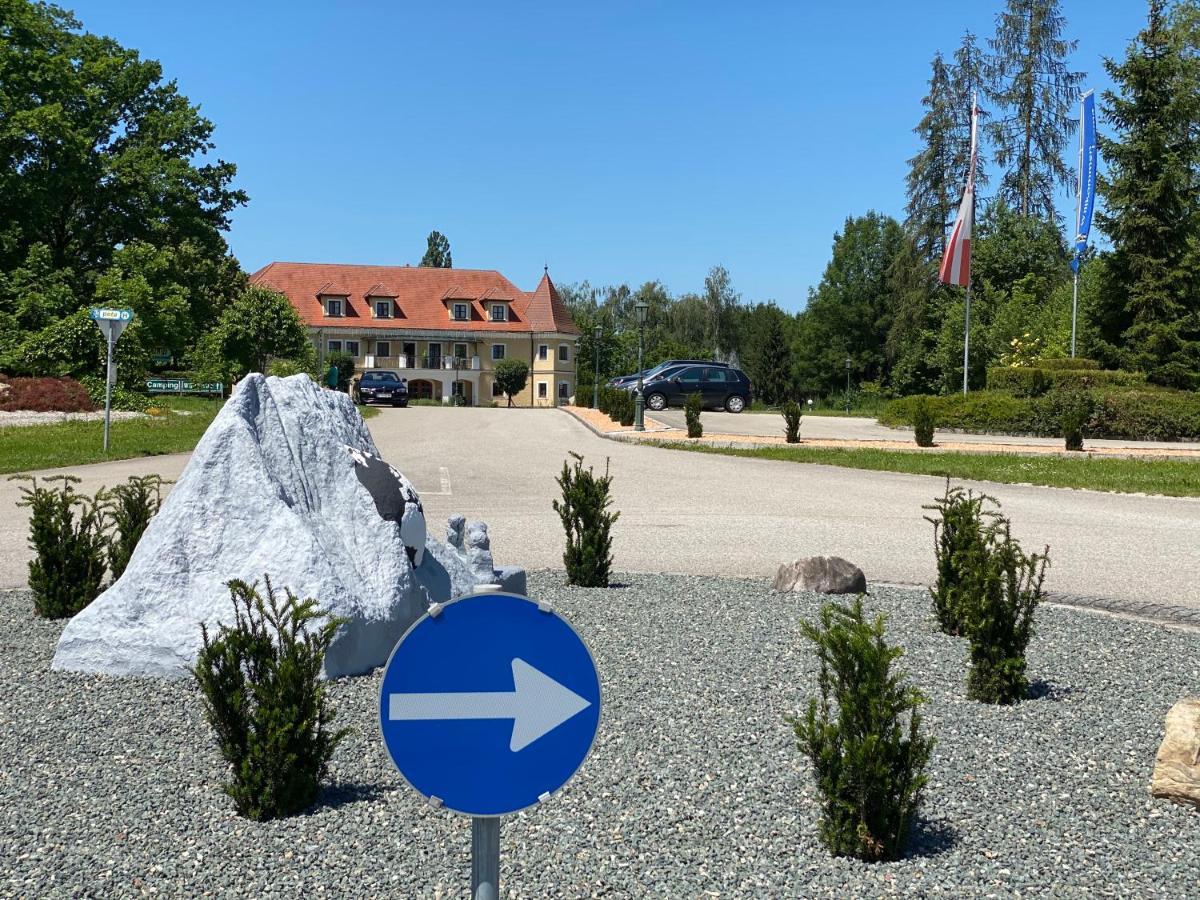 Almtalhotel Appartements In Pettenbach 외부 사진
