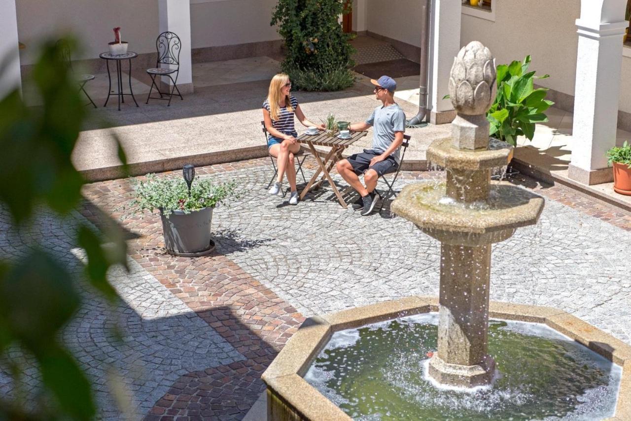 Almtalhotel Appartements In Pettenbach 외부 사진