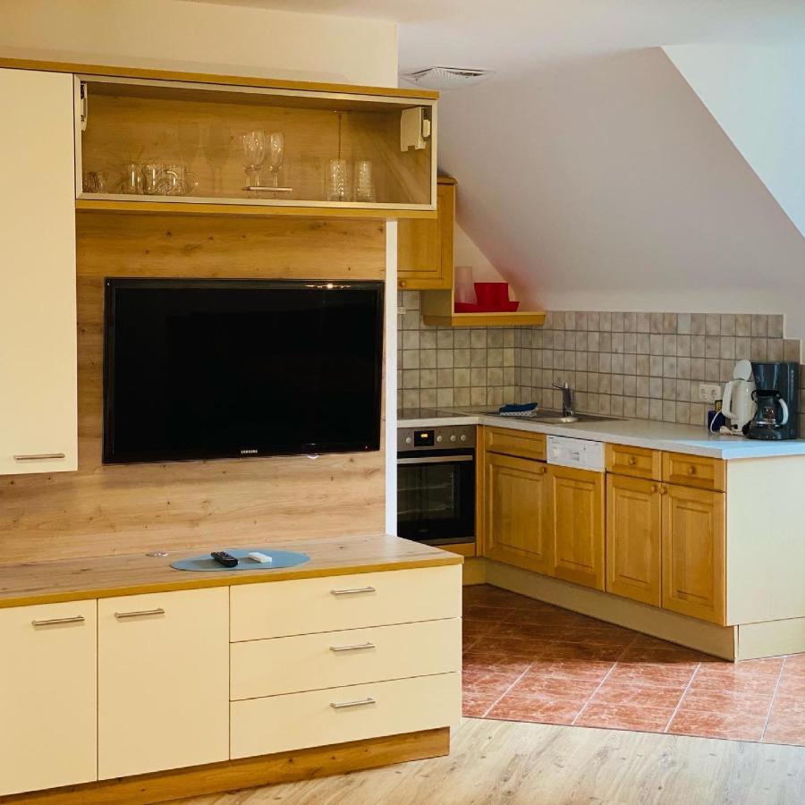 Almtalhotel Appartements In Pettenbach 외부 사진